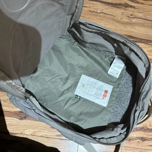 Fjallraven Gray Backpack with Red Logo - Picture 3 of 3